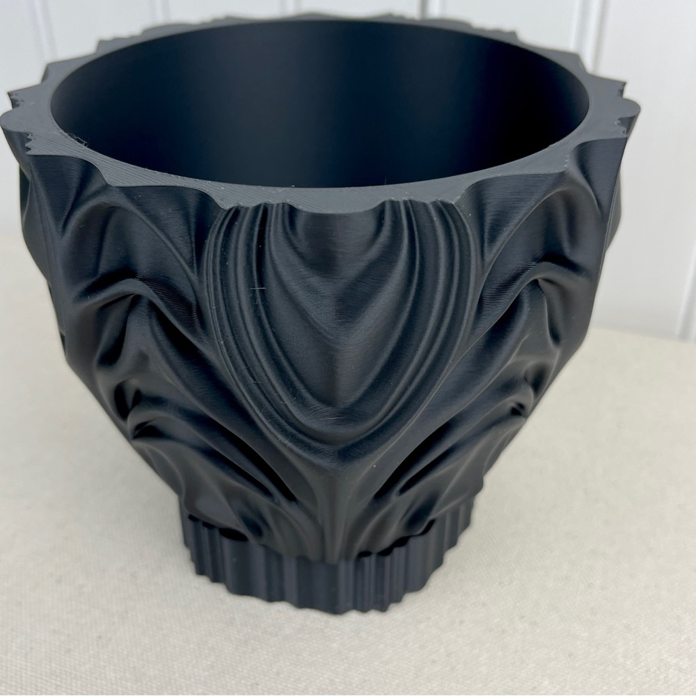 Sculptural Geometric Indoor Planter, Corru Planter Pot, Tabletop Planter - Picture 6 of 10